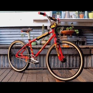 Meet your Posher, Ike